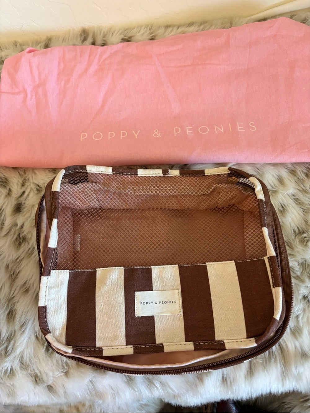 Poppy & Peonies Packing Cubes - Picture 3 of 8